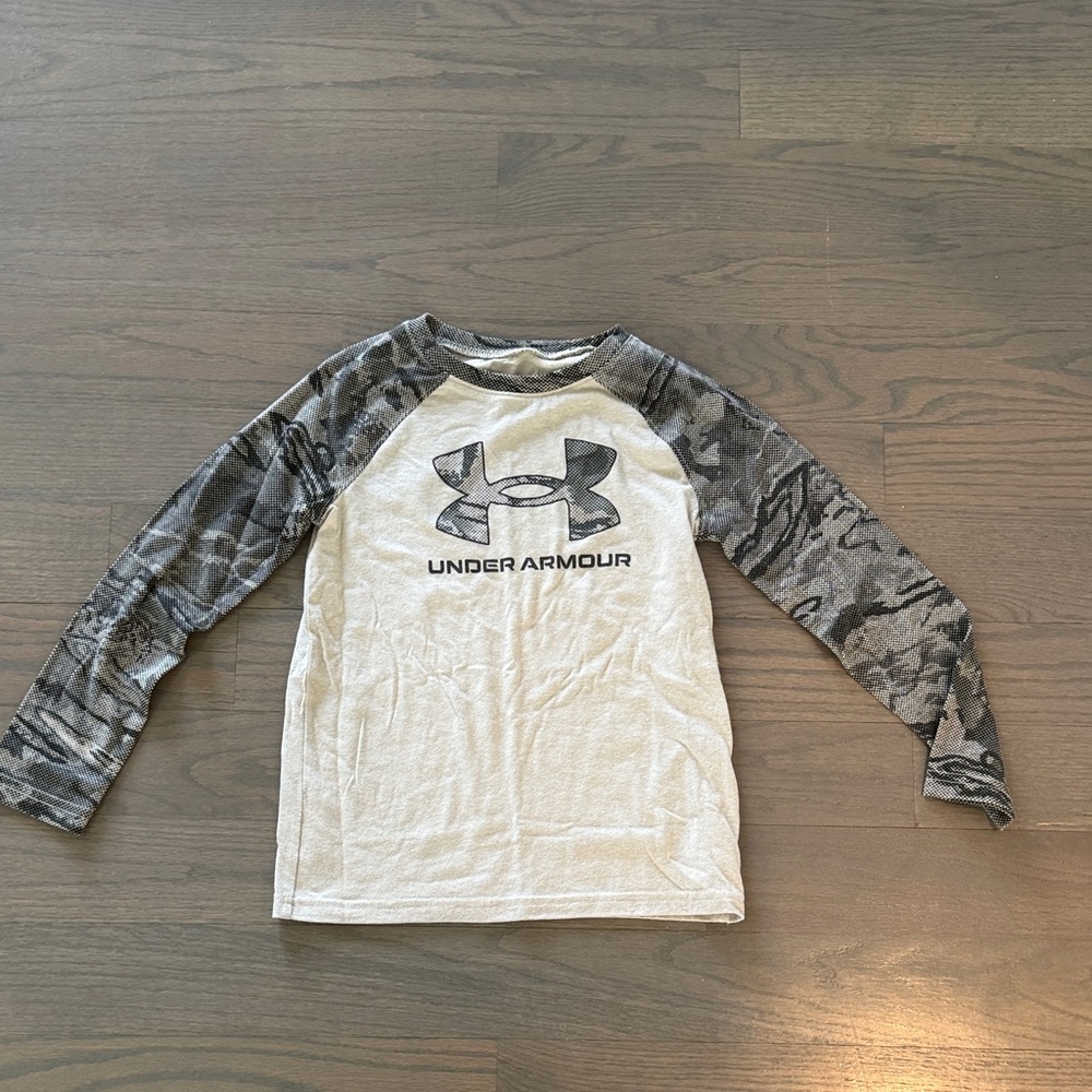 Under Armour Kids' Camouflage Sleeve Long Sleeve Tee